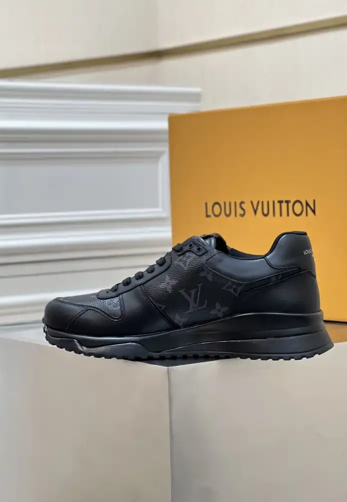 hype Louis Vuitton Sneakers