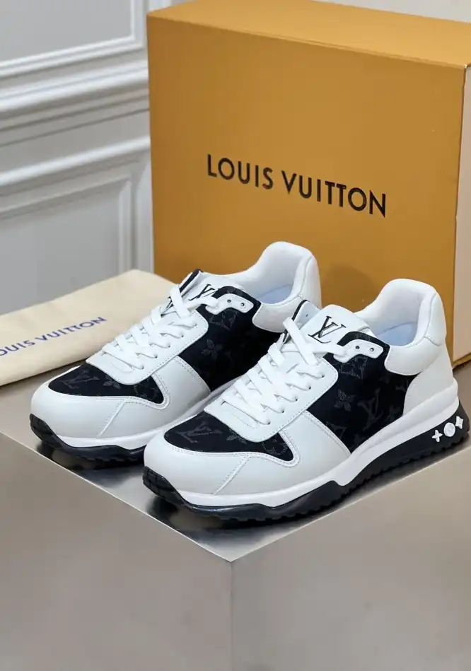 hype Louis Vuitton Sneakers