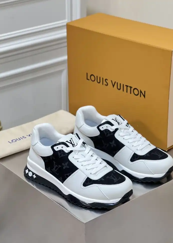 hype Louis Vuitton Sneakers