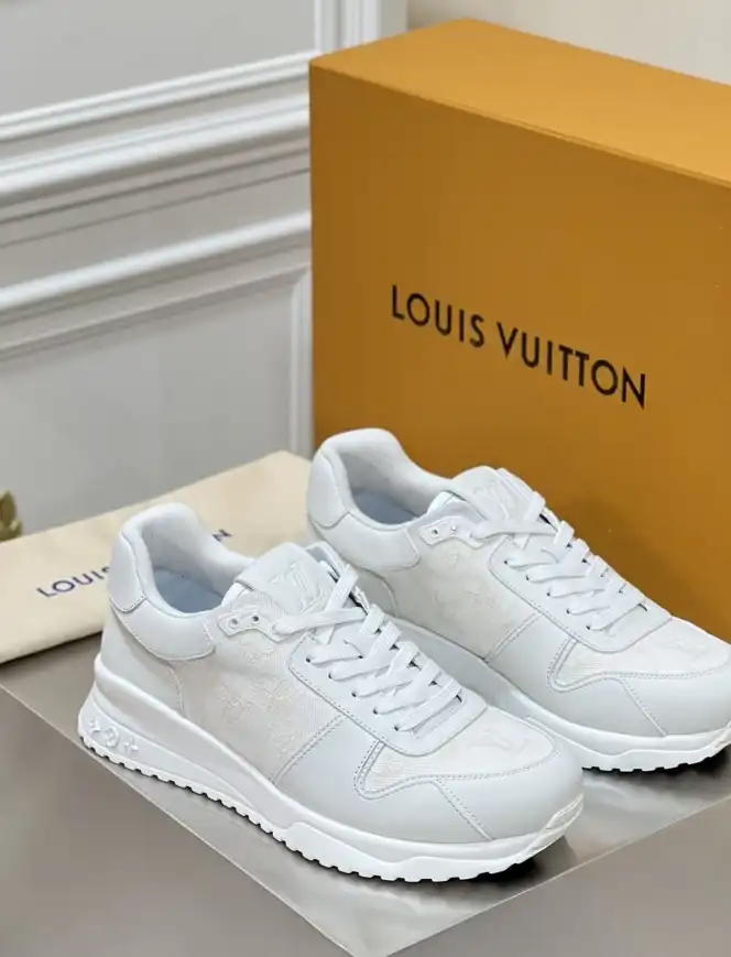 hype Louis Vuitton Sneakers