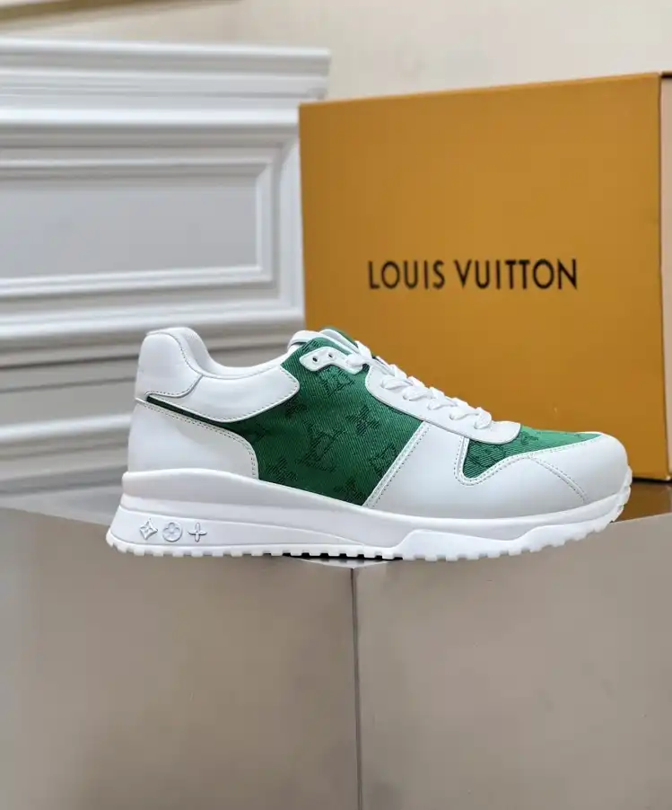 hype Louis Vuitton Sneakers