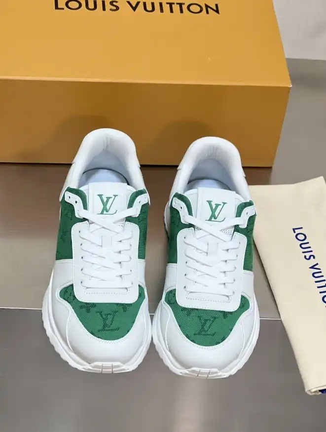 hype Louis Vuitton Sneakers