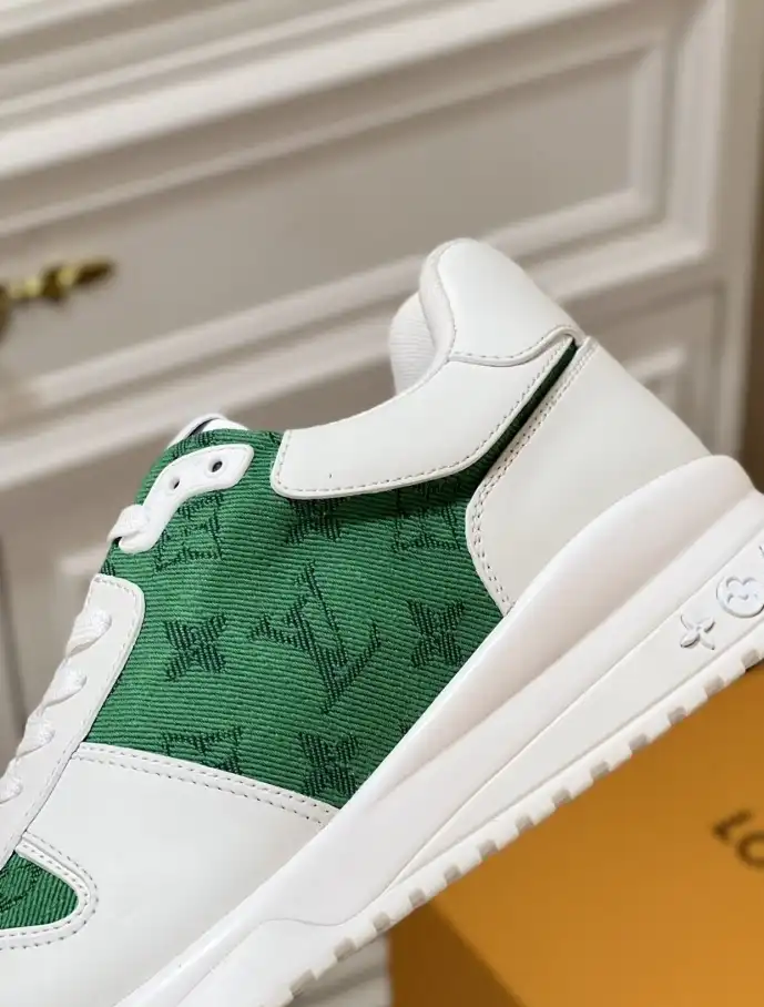 hype Louis Vuitton Sneakers