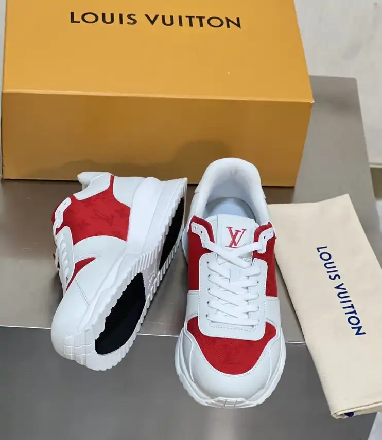 hype Louis Vuitton Sneakers