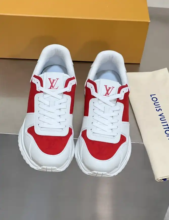 hype Louis Vuitton Sneakers