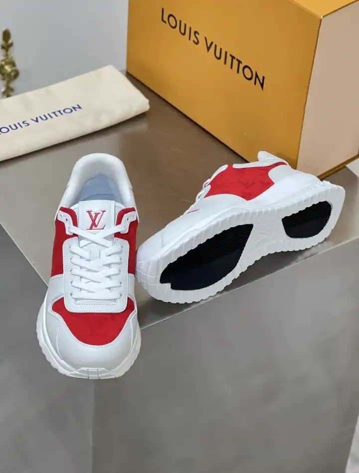 hype Louis Vuitton Sneakers