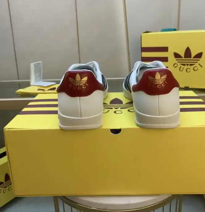 hype Gucci Sneakers