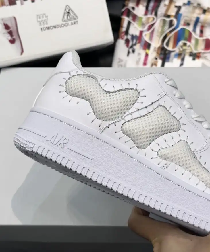 hype Louis Vuitton Sneakers