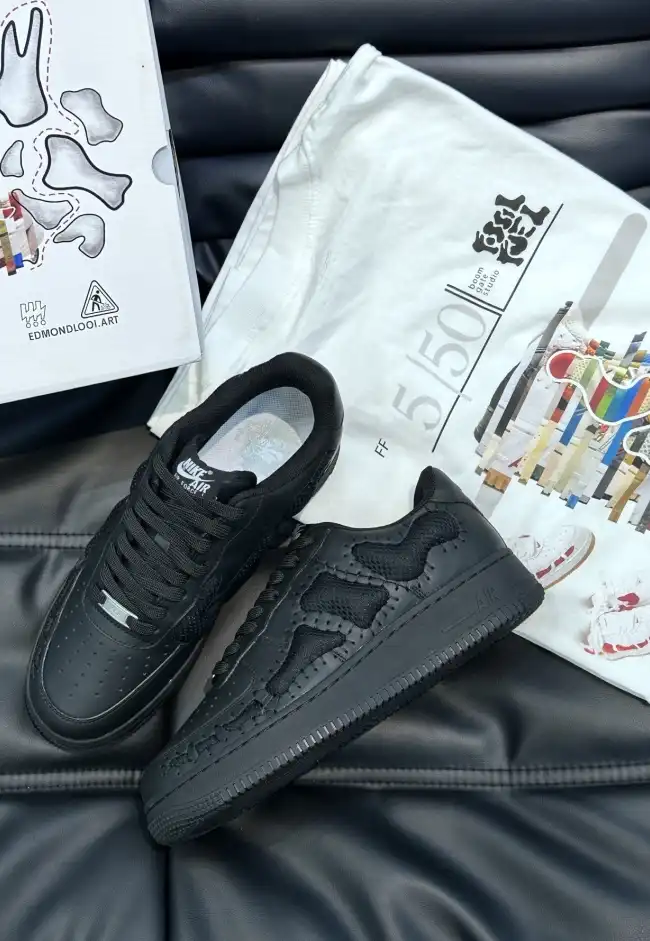 hype Louis Vuitton Sneakers