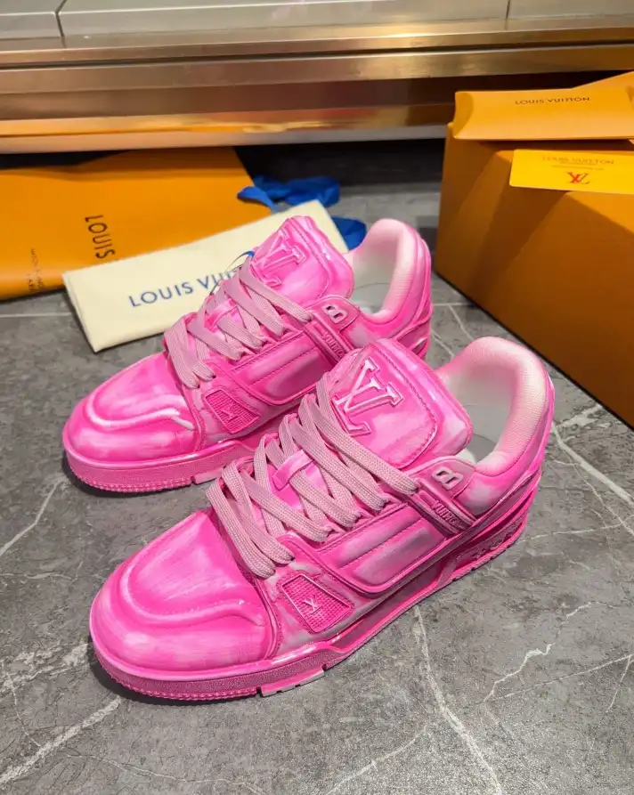 hype Louis Vuitton Sneakers