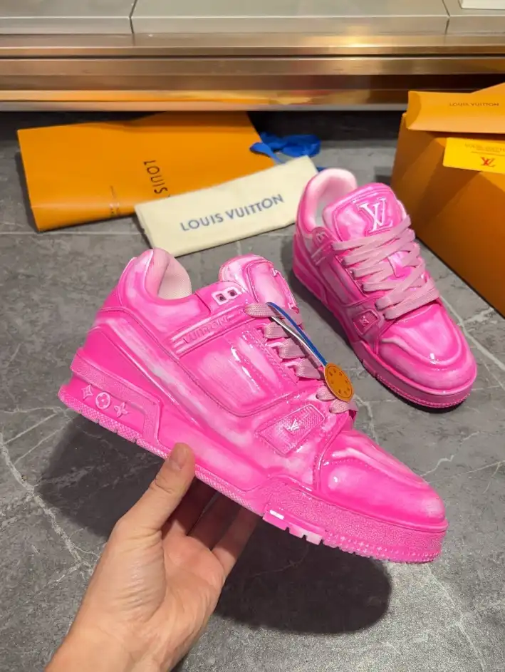 hype Louis Vuitton Sneakers