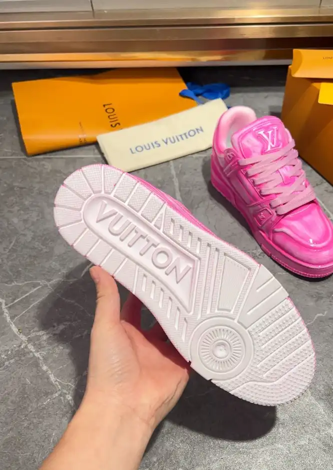 hype Louis Vuitton Sneakers