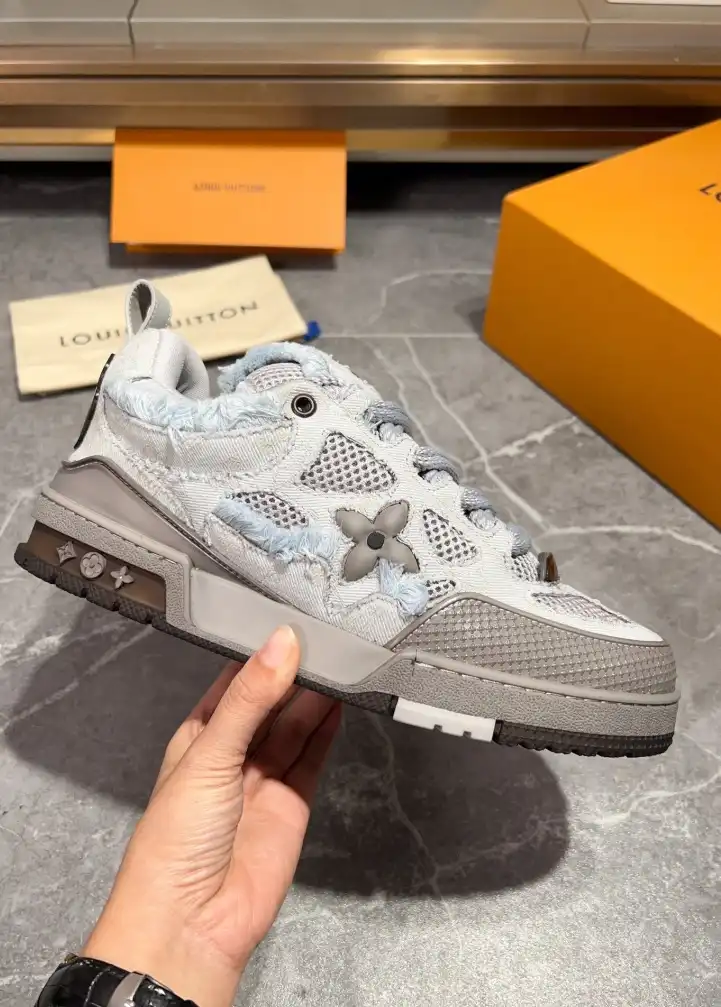 hype Louis Vuitton Sneakers