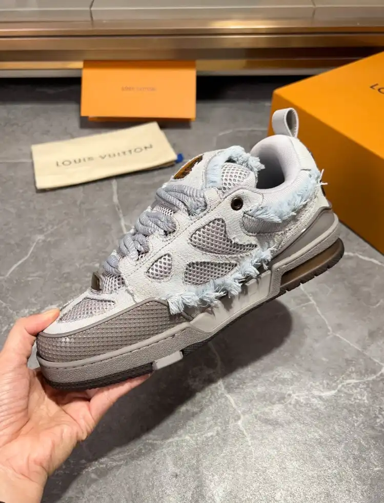 hype Louis Vuitton Sneakers