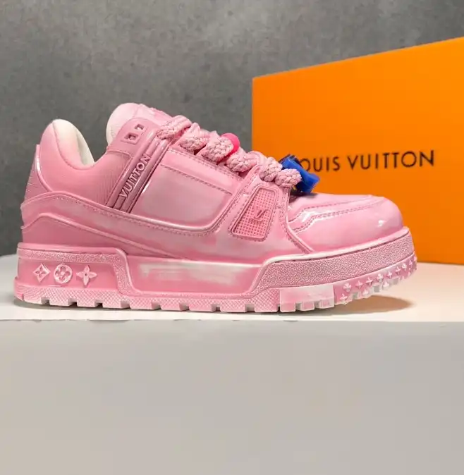 hype Louis Vuitton Sneakers