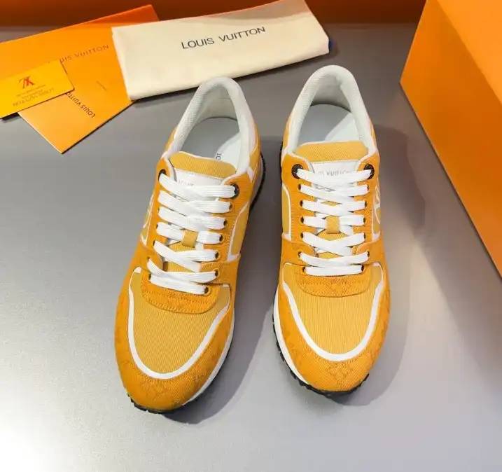 hype Louis Vuitton Sneakers