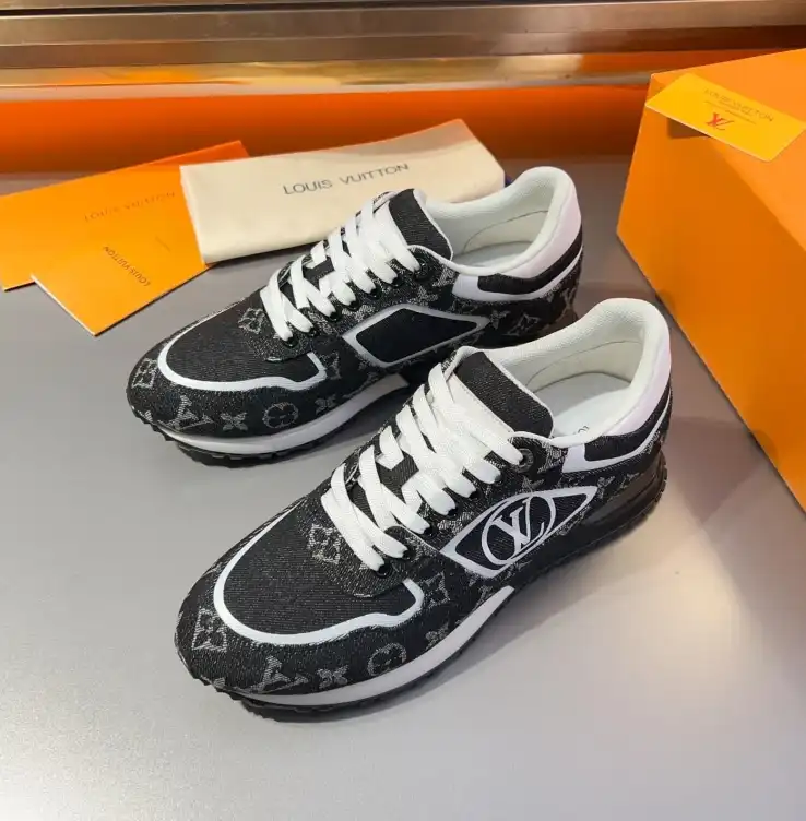 hype Louis Vuitton Sneakers