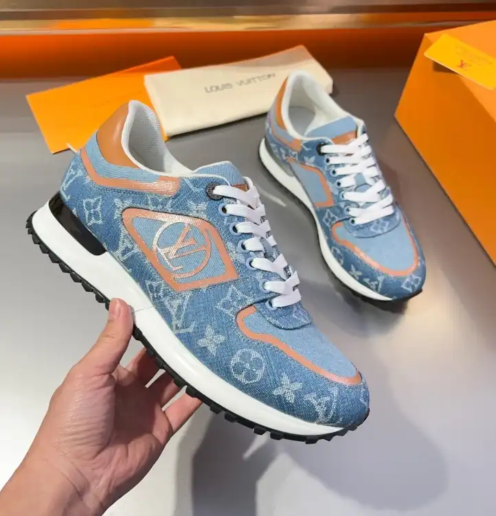 hype Louis Vuitton Sneakers