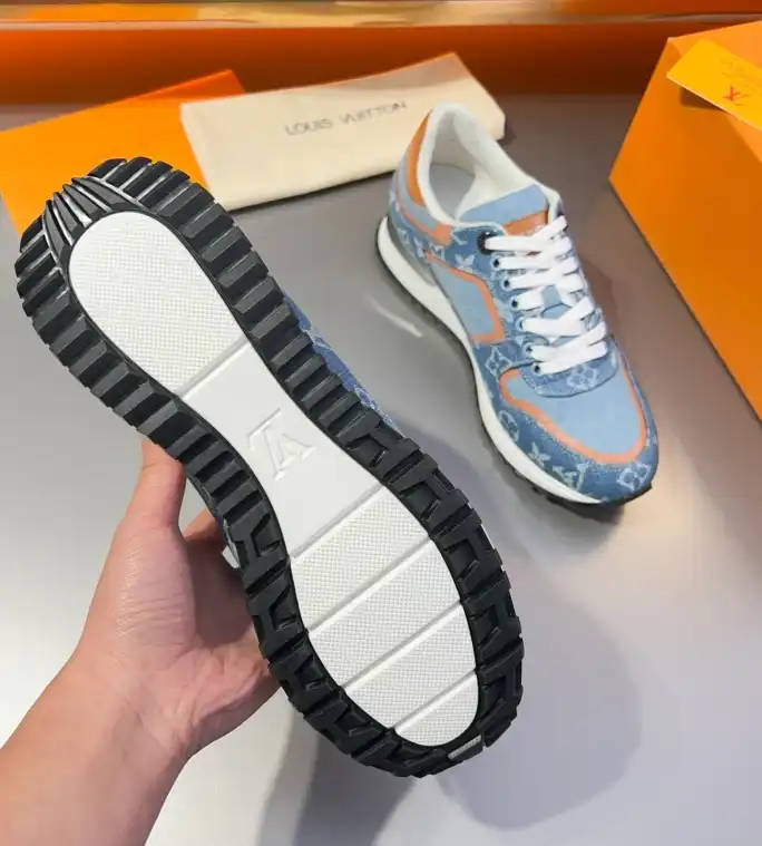 hype Louis Vuitton Sneakers