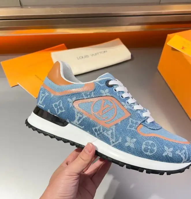 hype Louis Vuitton Sneakers