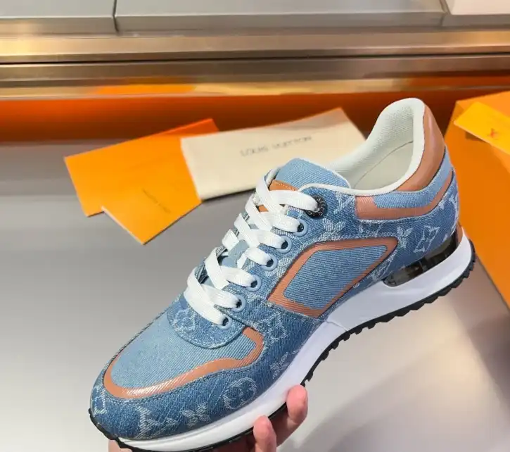 hype Louis Vuitton Sneakers