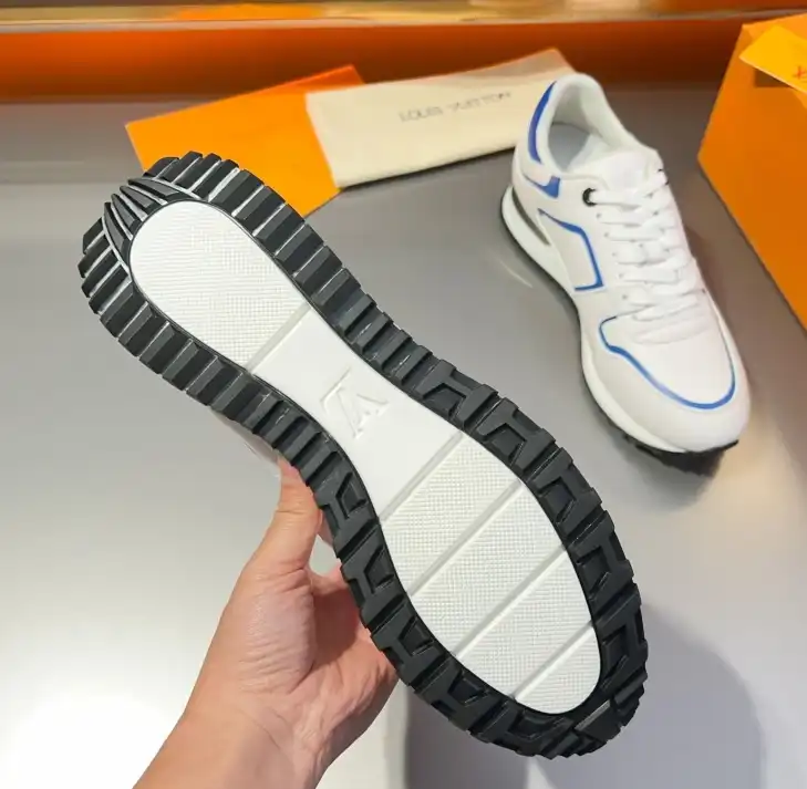 hype Louis Vuitton Sneakers