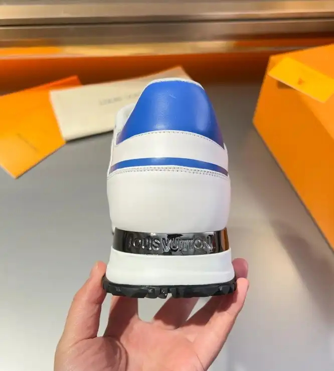 hype Louis Vuitton Sneakers