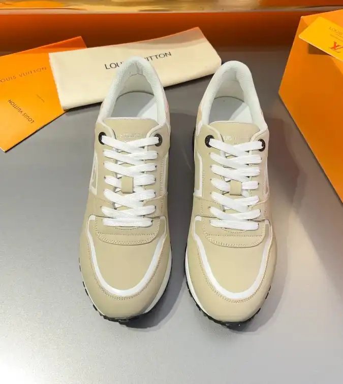 hype Louis Vuitton Sneakers