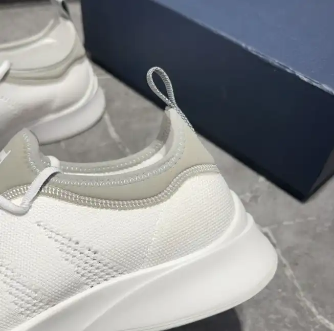 hype Christian Dior Sneakers