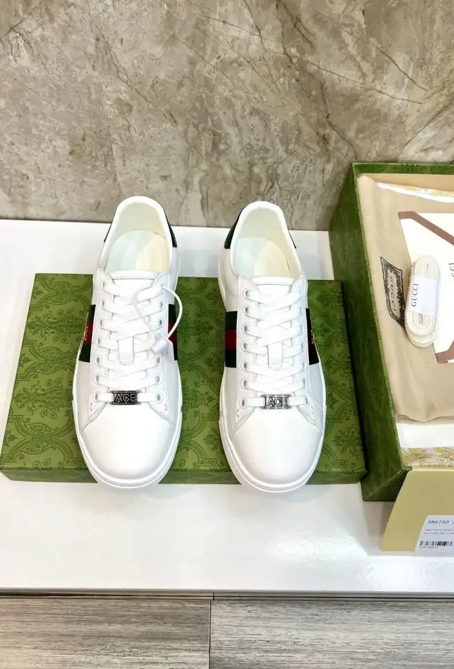 hype Gucci Sneakers