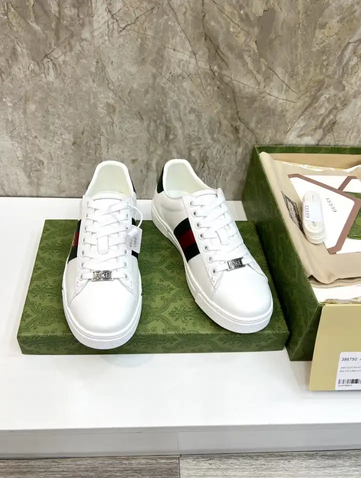 hype Gucci Sneakers