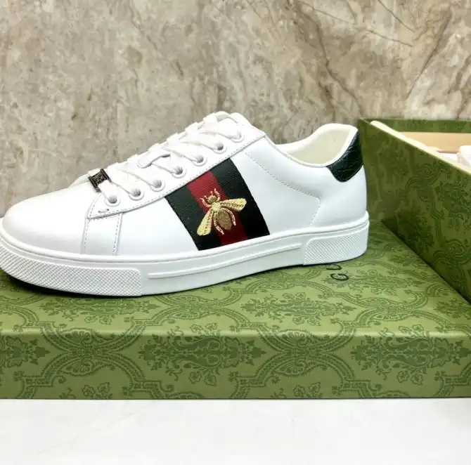 hype Gucci Sneakers