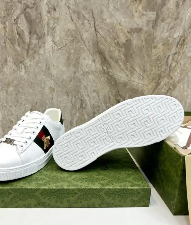 hype Gucci Sneakers