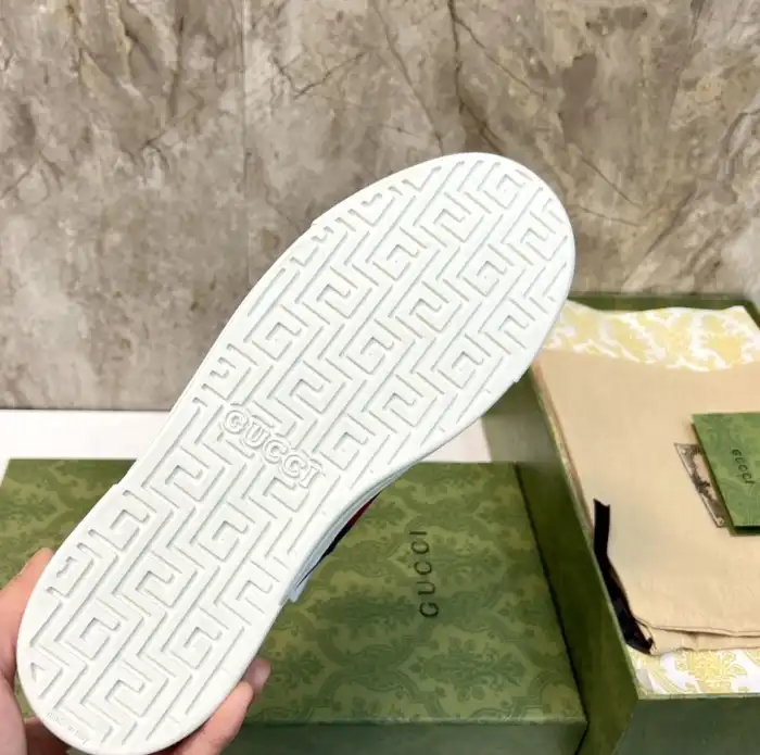 hype Gucci Sneakers