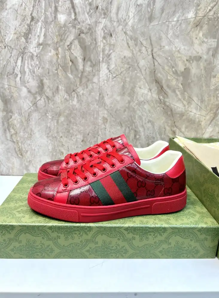 hype Gucci Sneakers