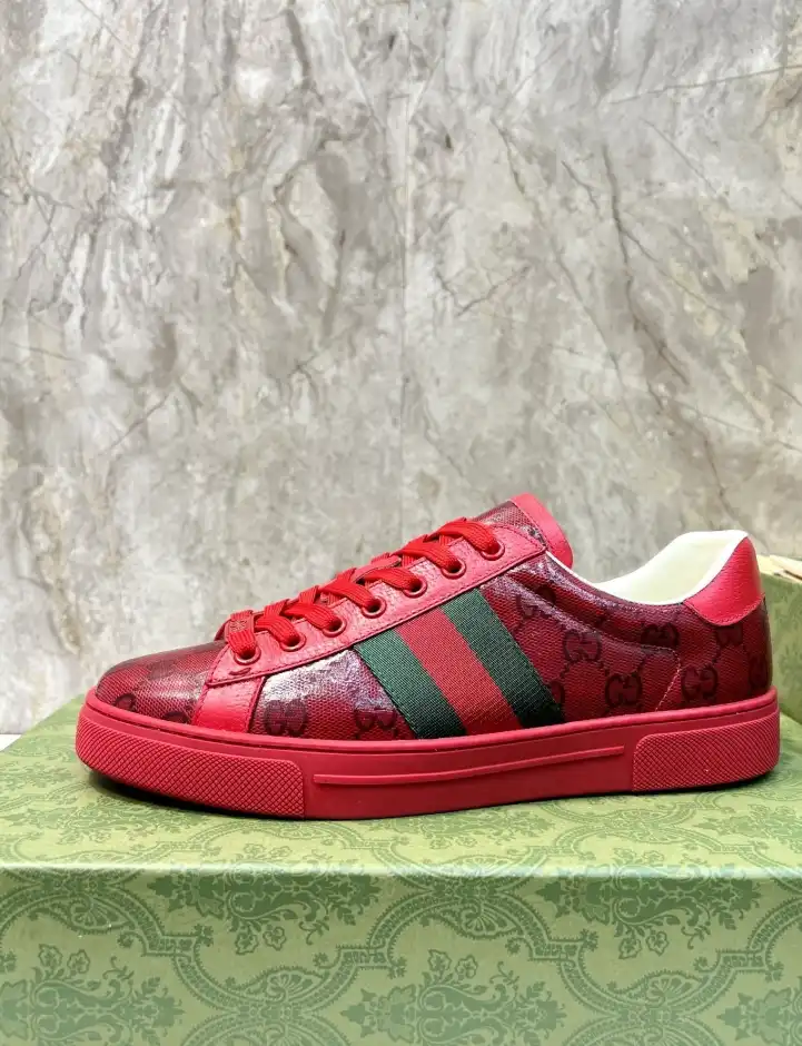 hype Gucci Sneakers