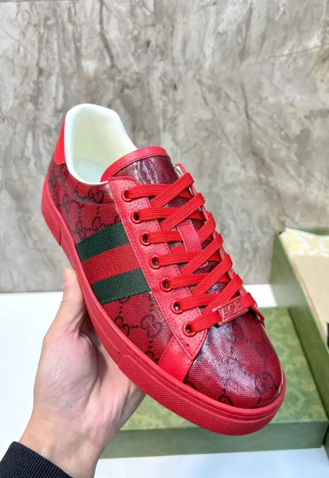 hype Gucci Sneakers