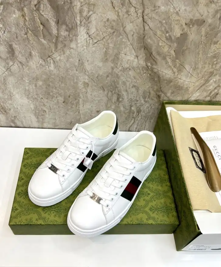 hype Gucci Sneakers