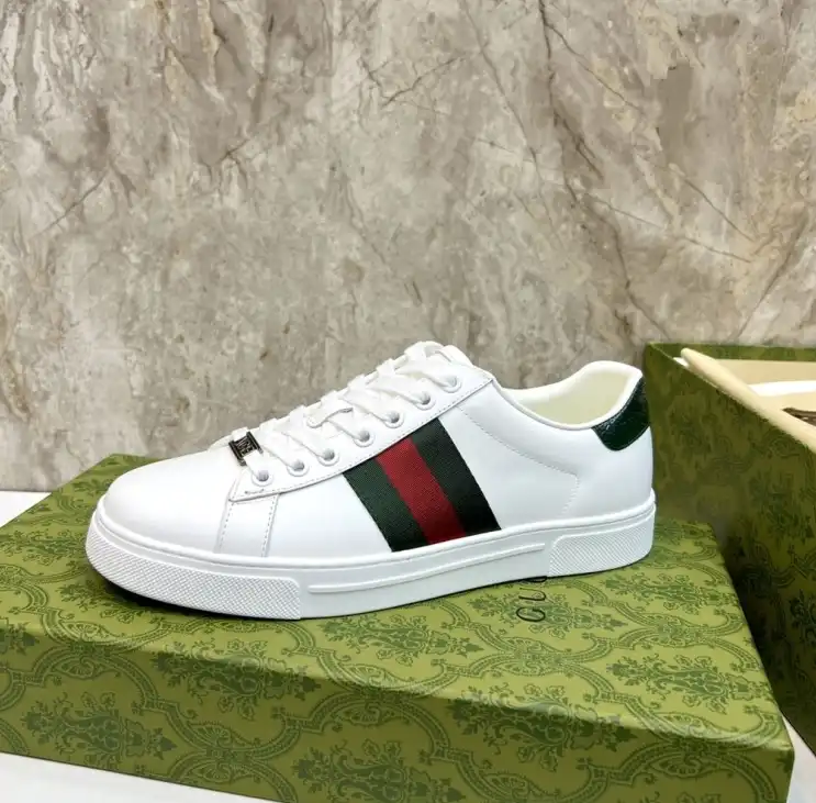 hype Gucci Sneakers