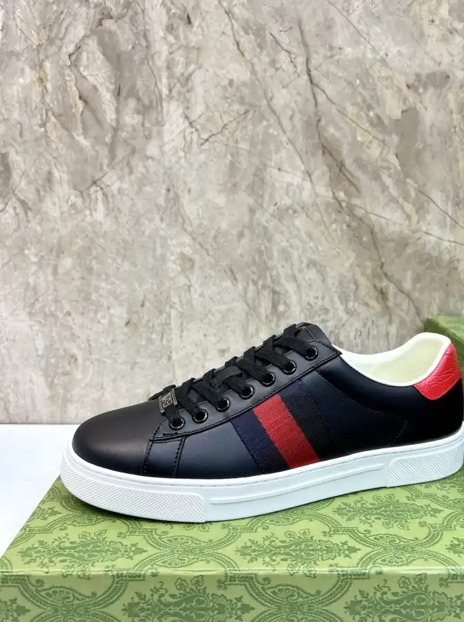 hype Gucci Sneakers