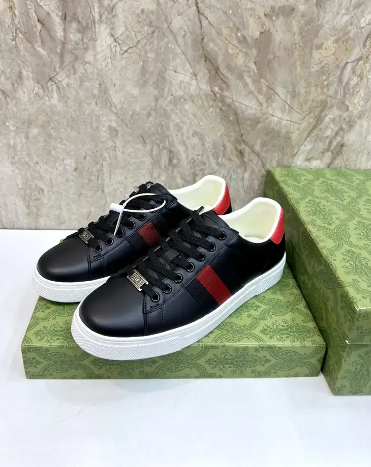 hype Gucci Sneakers