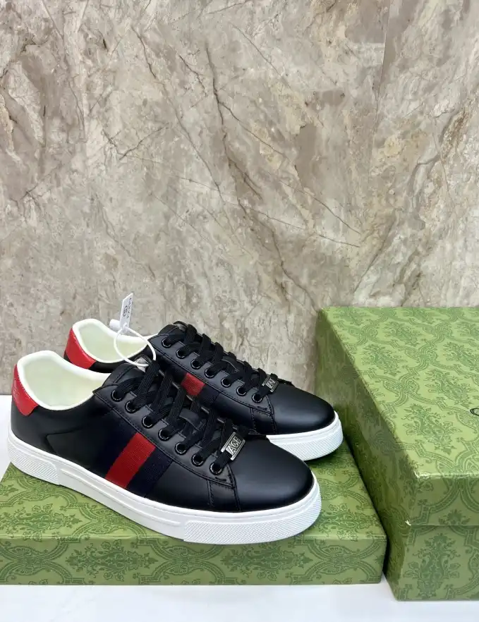 hype Gucci Sneakers