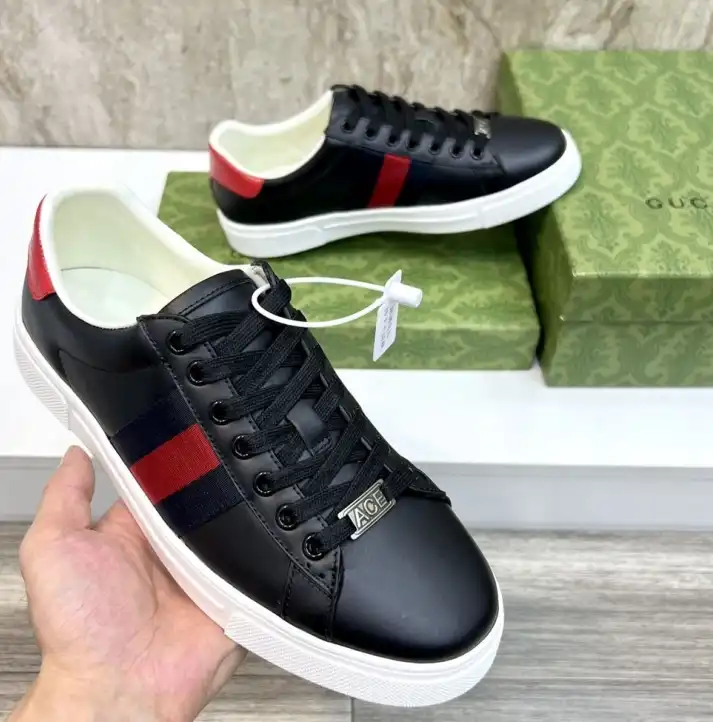 hype Gucci Sneakers