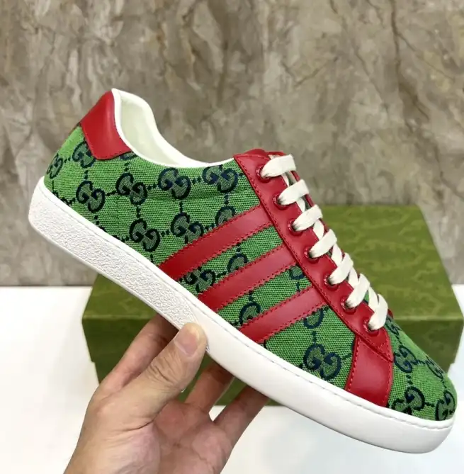 hype Gucci Sneakers