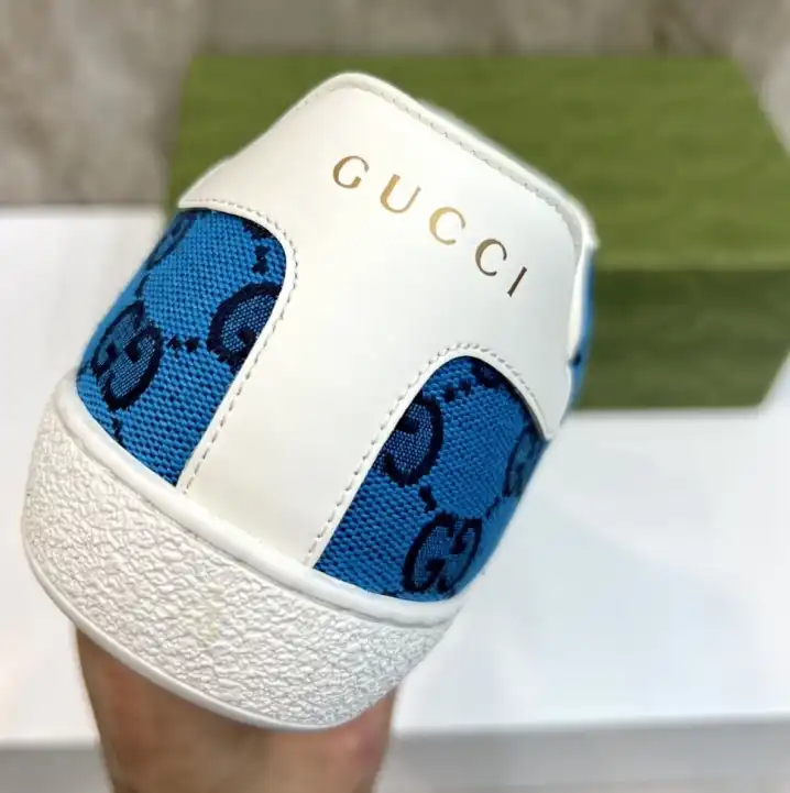 hype Gucci Sneakers