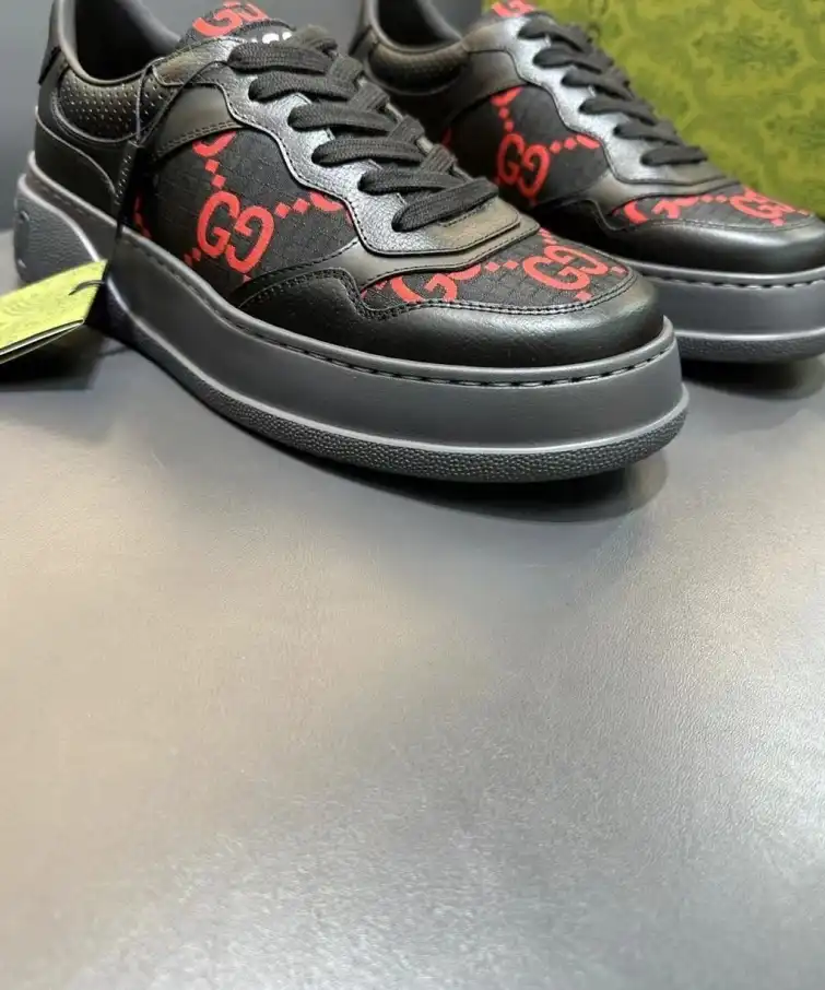 hype Gucci Sneakers