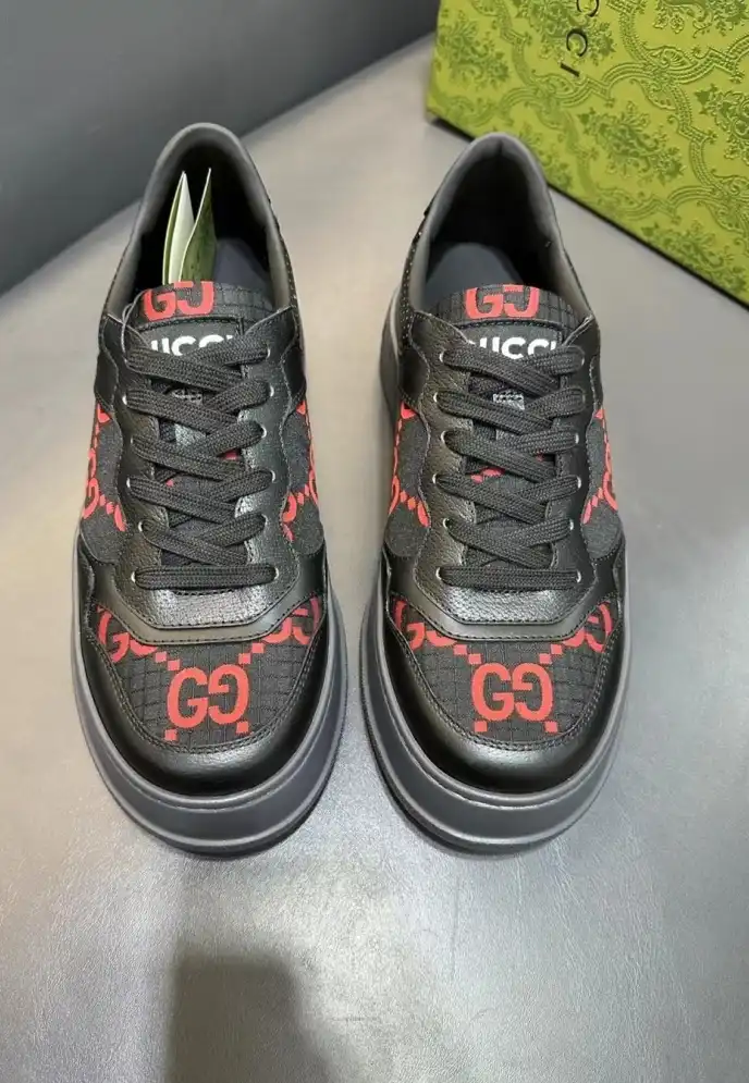 hype Gucci Sneakers