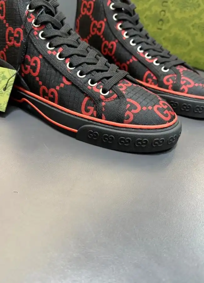 hype Gucci Sneakers