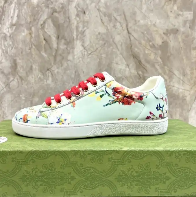 hype Gucci Sneakers