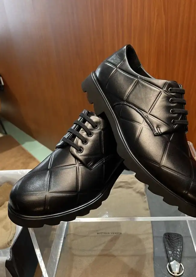 hype Bottega Veneta Leather Shoes